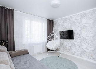 Продается трехкомнатная квартира, 75 м2, Казань, улица Александра Курынова, 11А