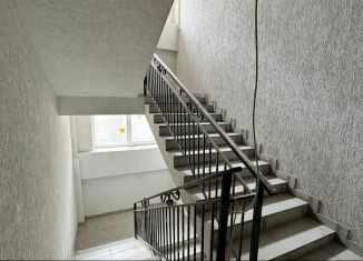 Продам 2-комнатную квартиру, 82.1 м2, Дагестан, Еловая улица, 8