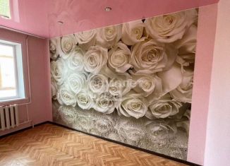 Продажа 2-комнатной квартиры, 51.5 м2, Березники, улица Мира, 116