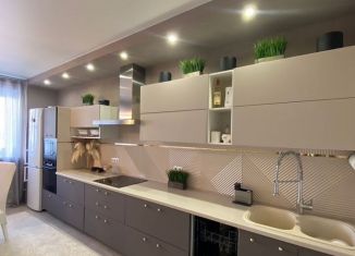 Продаю 3-комнатную квартиру, 108.5 м2, Тамбов, Магистральная улица, 37