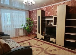 Сдается в аренду трехкомнатная квартира, 74 м2, Саратов, 1-й Топольчанский проезд, 5