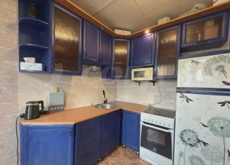 Продажа 1-ком. квартиры, 30 м2, Тюмень, улица Республики, 212, Ленинский округ