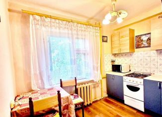 Продаю 2-ком. квартиру, 46 м2, Сыктывкар, улица Комарова, 20