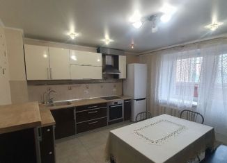 Сдача в аренду 2-комнатной квартиры, 73 м2, Липецк, улица Н.Г. Славянова, 3