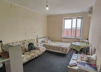 Продам 3-ком. квартиру, 61.8 м2, посёлок городского типа Энем, Красная улица, 21