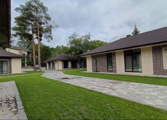 Сдам 1-ком. квартиру, 85 м2, Санкт-Петербург, Шарова улица, 7