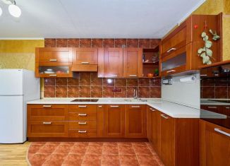 Продам 3-ком. квартиру, 93.7 м2, Краснодар, улица Бульварное Кольцо, 17, микрорайон Юбилейный