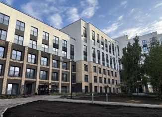 Продам 2-ком. квартиру, 59.1 м2, посёлок Западный, Спортивная улица, 10