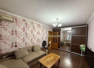 Продам 2-комнатную квартиру, 50 м2, Крым, улица Героев Сталинграда, 27