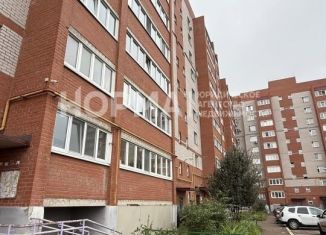 Однокомнатная квартира на продажу, 38.4 м2, Октябрьский, 34-й микрорайон, 17А