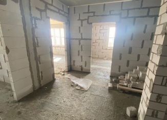 Продается 1-ком. квартира, 48 м2, Махачкала, проспект Али-Гаджи Акушинского, 413