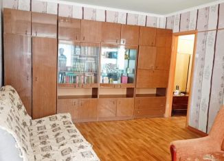 Продается двухкомнатная квартира, 44.1 м2, Озёры, улица Свердлова, 46