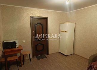 Сдам комнату, 18 м2, Старый Оскол, микрорайон Приборостроитель, 53