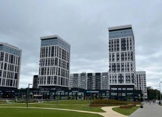 Двухкомнатная квартира на продажу, 59.5 м2, Обнинск, проспект Ленина, 137к4