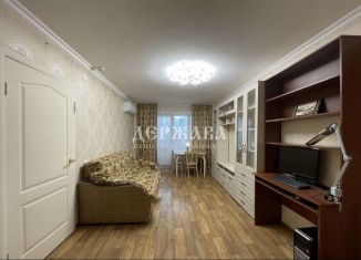 Продаю 1-ком. квартиру, 39 м2, Старый Оскол, микрорайон Заречье, 15