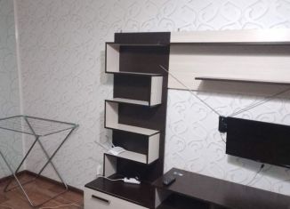 Продам 2-комнатную квартиру, 45 м2, Березники, улица Парижской Коммуны, 7