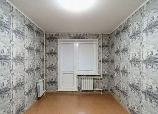 Продается 3-комнатная квартира, 65.8 м2, Набережные Челны, улица Шамиля Усманова, 48