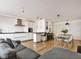 Продам 2-ком. квартиру, 43.6 м2, Красноярский край, Аэровокзальная улица, 19Е