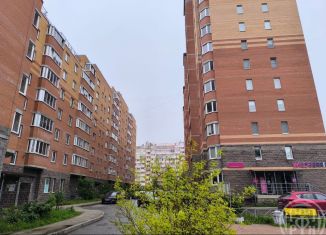 Продаю 1-комнатную квартиру, 36 м2, Сертолово, улица Ларина, 15к1