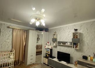 Продаю 2-комнатную квартиру, 35.8 м2, Астрахань, улица Тренёва, 29А