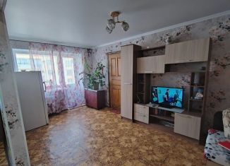 Продается 2-ком. квартира, 45.1 м2, Омская область, проспект Карла Маркса, 48