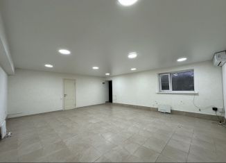 Продам помещение свободного назначения, 57 м2, Ставрополь, улица Доваторцев, 90А, микрорайон № 29