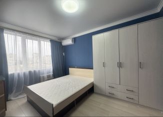 Продам однокомнатную квартиру, 30.9 м2, Алушта, Юбилейная улица, 32