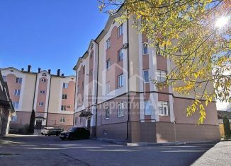 Продаю 3-ком. квартиру, 96.4 м2, Кисловодск, Замковая улица, 41к2