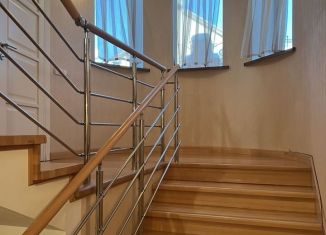 Продаю дом, 700 м2, Екатеринбург, Никитский проезд, 35