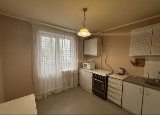 Продажа 2-комнатной квартиры, 53.6 м2, Владимир, улица Лакина, 195