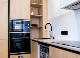 Сдача в аренду двухкомнатной квартиры, 66.9 м2, Краснодарский край, улица Шевченко, 22