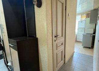 Двухкомнатная квартира на продажу, 53 м2, Сочи, улица Чехова, 52, микрорайон Донская