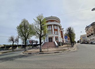 Сдаю двухкомнатную квартиру, 76.7 м2, Тверь, набережная Степана Разина, 2