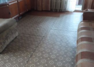 Продается 2-ком. квартира, 46 м2, Челябинская область, улица Строителей, 10