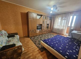 Сдаю в аренду однокомнатную квартиру, 36.7 м2, Саратов, Луговая улица, 62/70