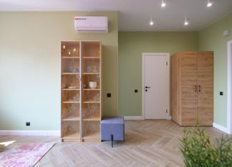 Продаю 2-комнатную квартиру, 43.4 м2, Ростов-на-Дону, проспект Маршала Жукова, 18