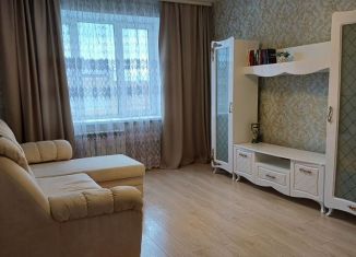 Сдается в аренду трехкомнатная квартира, 73 м2, Йошкар-Ола, улица Петрова, 25А