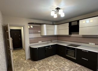 Продается 1-ком. квартира, 42 м2, Тюмень, Кремлёвская улица, 110к2