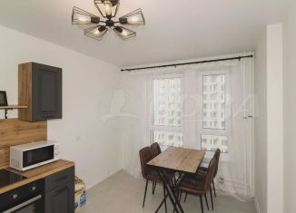 Продам 1-комнатную квартиру, 39 м2, Тюмень, ЖК Озёрный Парк, Полевая улица, 117к1