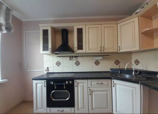 Продается двухкомнатная квартира, 55.5 м2, Тюмень, улица Домостроителей, 38