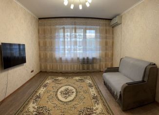 Продаю 3-ком. квартиру, 60.3 м2, Саратов, Одесская улица, 13