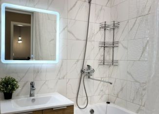 Сдаю однокомнатную квартиру, 36 м2, Республика Башкортостан, улица Даяна Мурзина, 11/1