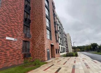 Продается двухкомнатная квартира, 55.5 м2, Тольятти