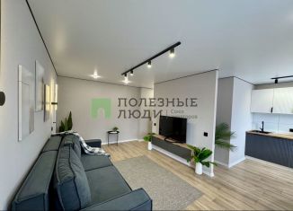 Продается двухкомнатная квартира, 42 м2, Ижевск, улица Орджоникидзе, 52