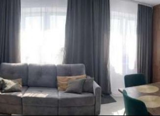 Сдам в аренду 2-комнатную квартиру, 65 м2, Тюмень, улица Мельникайте, 38