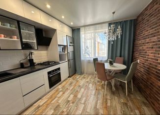 3-ком. квартира на продажу, 63.8 м2, Смоленск, улица Петра Алексеева, 22/72