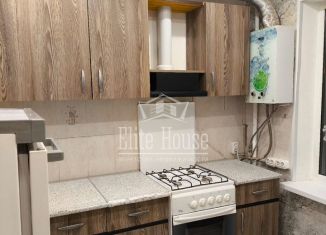 Продаю 2-ком. квартиру, 45 м2, Калужская область, улица Чехова, 17