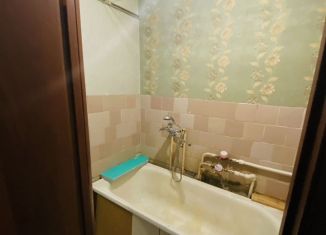 Продается однокомнатная квартира, 35 м2, Татарстан, улица Добролюбова, 7