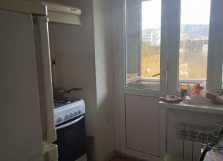 Сдам в аренду двухкомнатную квартиру, 38.8 м2, Карачаевск, улица Ленина, 52