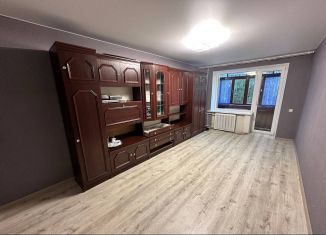 Продажа 3-комнатной квартиры, 59 м2, Смоленск, улица Седова, 22А